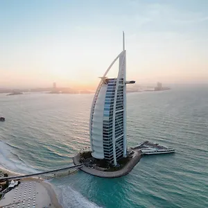 Üdülőközpont Jumeirah Burj Al Arab, Dubaj
