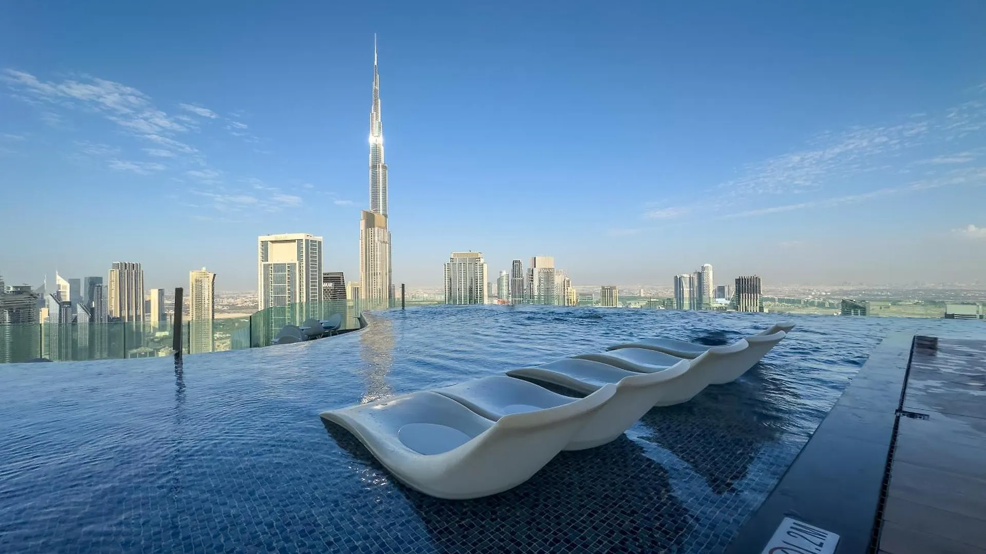 64Th Floor Rooftop Dream, Burj Khalifa View Pool, 2Br Apartment In Paramount Hotel Midtown Ντουμπάι
